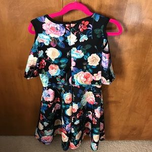 Scooter Brown Dresses - NWT Scooter Brown Girls Cut-Out Dress- Size 8 Scooter Brown Dresses - NWT Scooter Brown Girls Cut-Out Dress- Size 8
